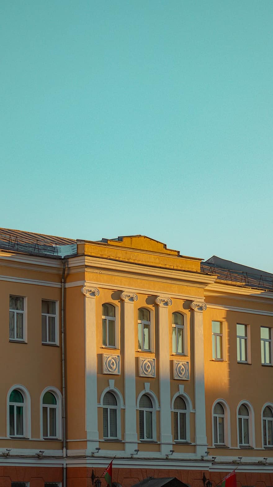 Minsk, Gebäude, die Architektur, Weißrussland, Fassade, Herrenhaus, Gebäudehülle, gebaute Struktur, Fenster, Blau, Stadtbild