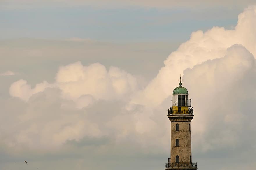 Leuchtturm, Wolken, hoch, über, Ausblick, Schiffe, Meer, Strand, Wahrzeichen, Rostock