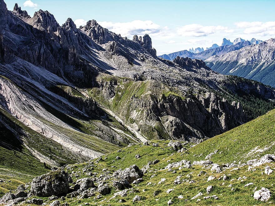 les dolomites, les montagnes, Italie, Alpes, vue panoramique, paysage, la nature