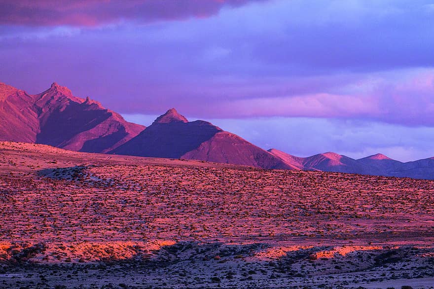 Sunset, Desert, Mountains, Badlands, Arid, Dusk, Twilight, Barren, Barren Landscape, Land, Landscape