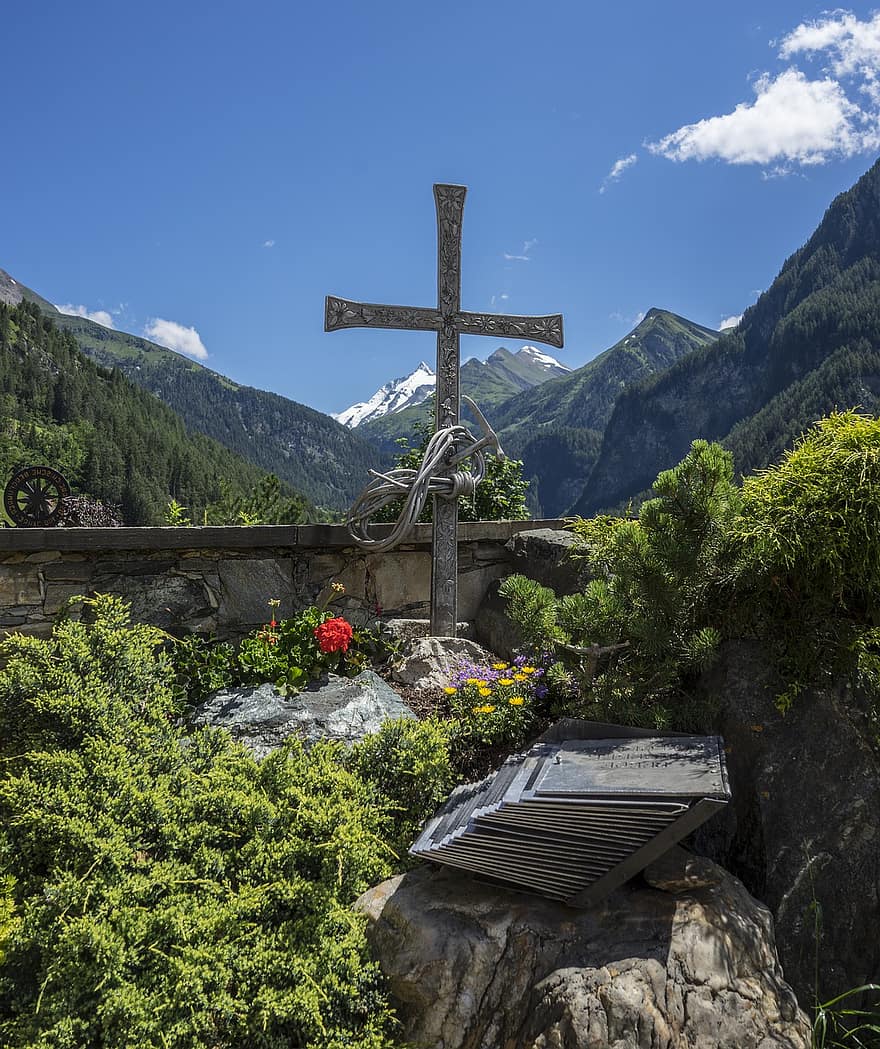 Cross, Graves, Monument, Mountaineering Monument, Death, Memorial, Mountain, Austria, Hiking, Mountaineering