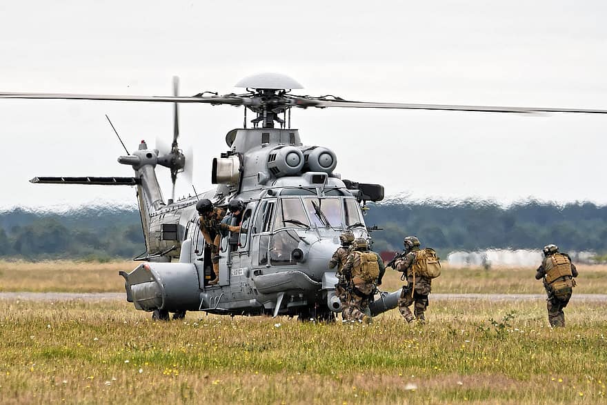 helicóptero, rescate, aerobús, lince, aire, militar, guerra, soldado, guerrero, combatiente, aeropuerto