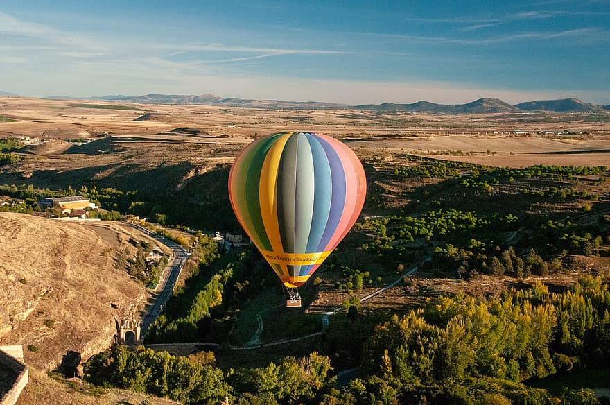 Hot Air Balloon, Flying, Scenery, Adventure, Landscape, View, Segovia