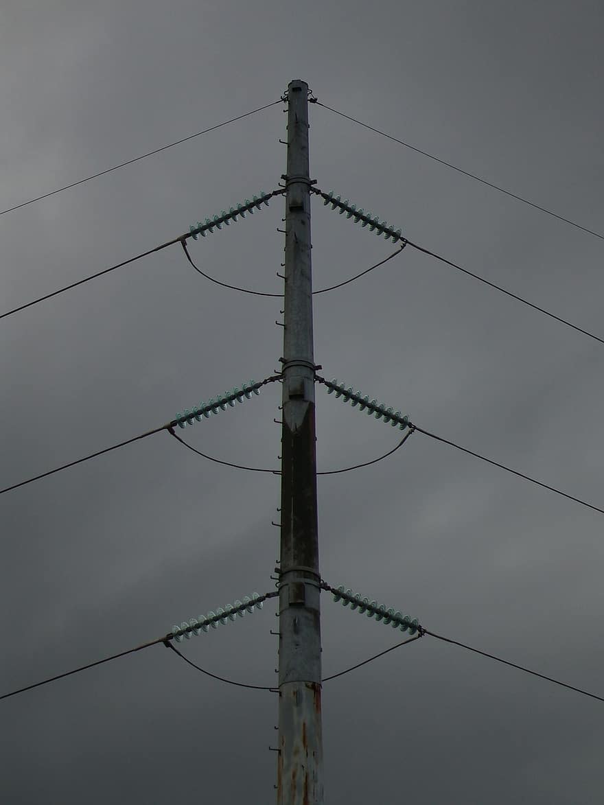 pol de utilitate, linii de înaltă tensiune, electricitate, cabluri electrice, post, turnul de putere, cabluri, cer, nori, industrial, noros