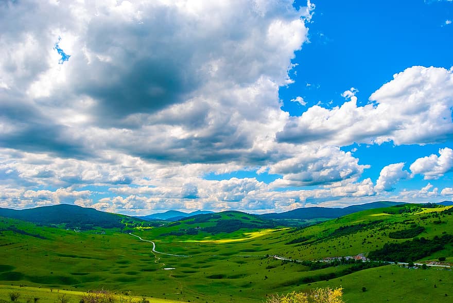 Kalns Manjača, raksturs, ainavu, skats, debesis, zāli, mākoņi, Bosnija un Hercegovina, eiropa, balkāns, hd tapetes