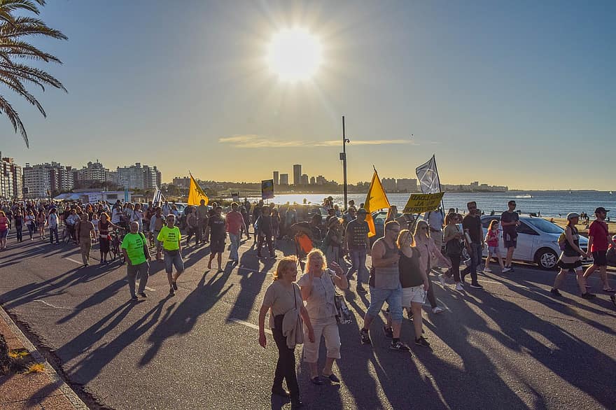 Demonstration, March, Protest, dom, Sea, sunset, crowd, sun, summer, men, city life