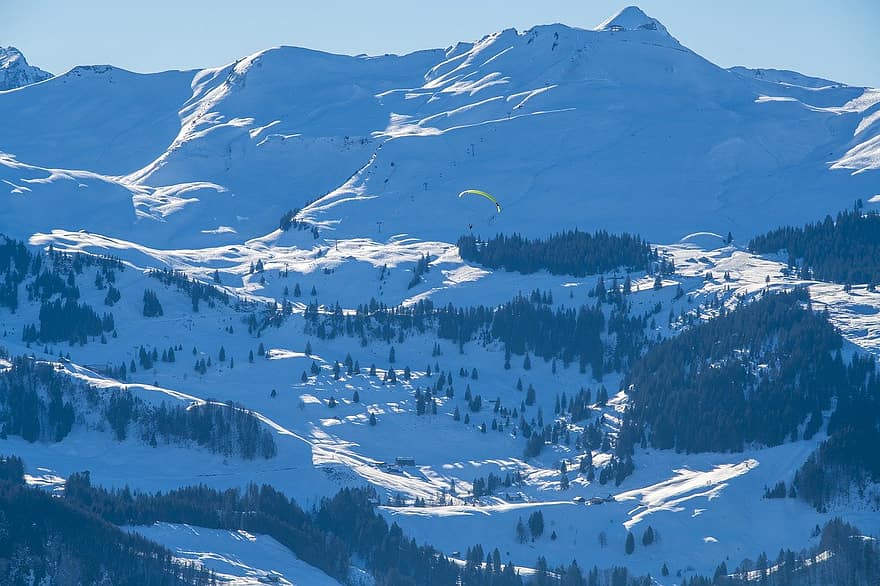 Elveţia, iarnă, Alpi, copaci, Brunni Cantonul Schwyz, zăpadă, cer, natură, Munte, sporturi extreme, sportiv
