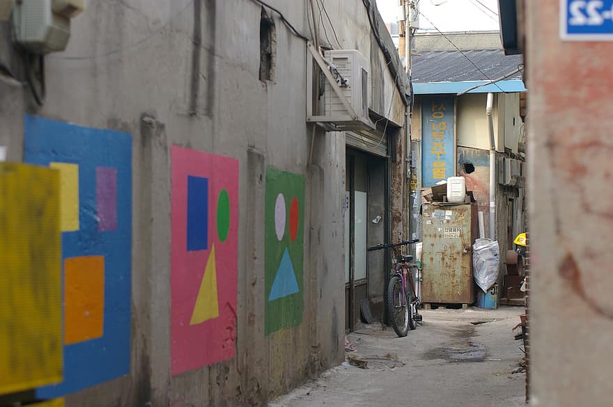 Alley, Mural, Paint, Graffiti
