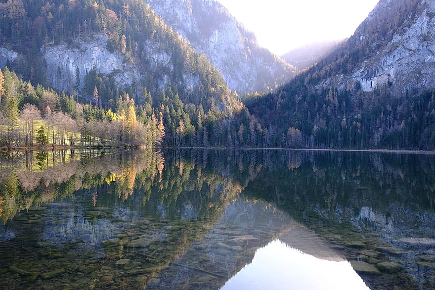 βουνά, λίμνη, δέντρα, δάσος, αντανάκλαση, αντανάκλαση του νερού, φθινόπωρο, Bergsee, φύση