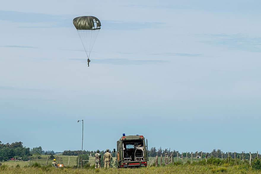 Paratrooper, Parachute, Military, transportation, speed, extreme sports, motion, flying, mode of transport, blue, men
