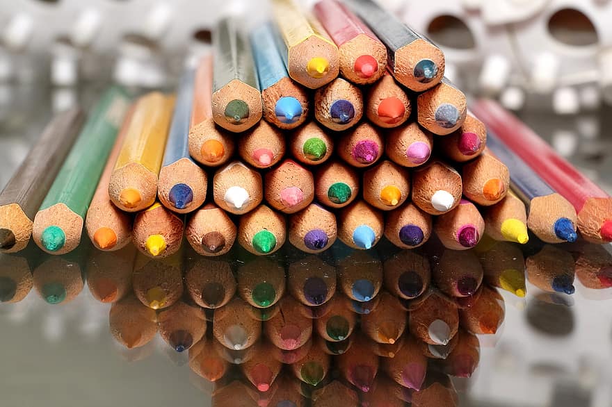 kolorowe kredki, ołówki, odbicie, wzór, kolorowy, materiały artystyczne, sztuka