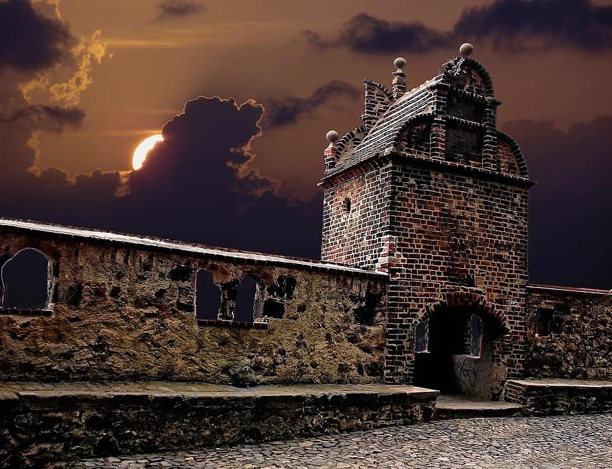 kasteel, historisch, reizen, toerisme, stadsmuur, verdedigings toren, middeleeuwen, oud, architectuur, geschiedenis, oude ruïne