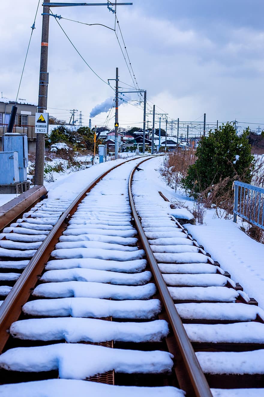 Schnee, Eisenbahn, Stadt, Winter, Frost, gefroren, kalt, Eis, schneebedeckt, Bahngleise, Eisenbahngleise