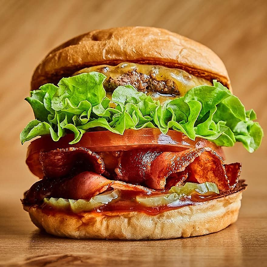 sandwich, alimente, hamburger, Burger, salată verde, brânză, roșie, carne, cheeseburger, masă, burger bun