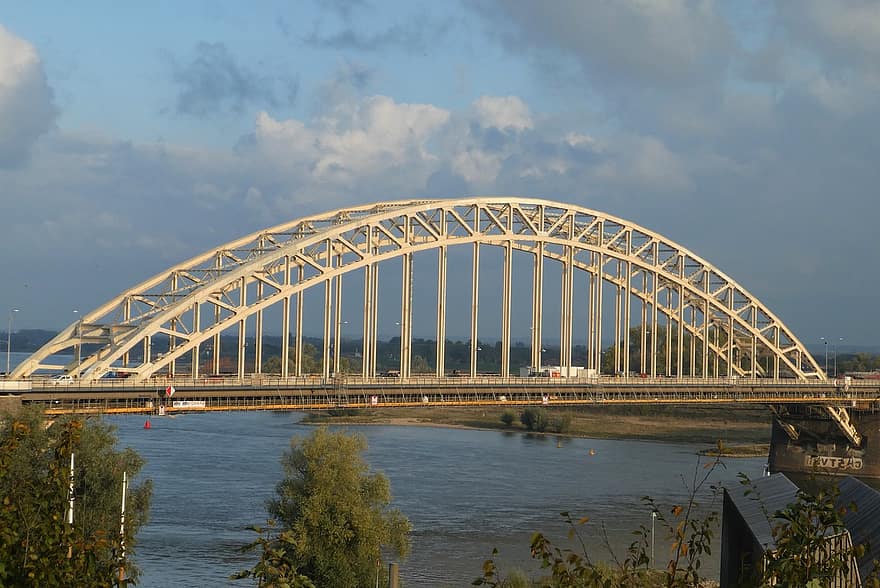 міст, Неймеген, річка, Нідерланди, відоме місце, архітектура, міський пейзаж, води, сутінки, побудована структура, транспортування