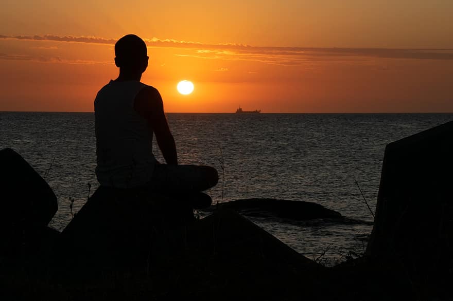 meditasjon, solnedgang, hav, skumring, ser på solnedgangen