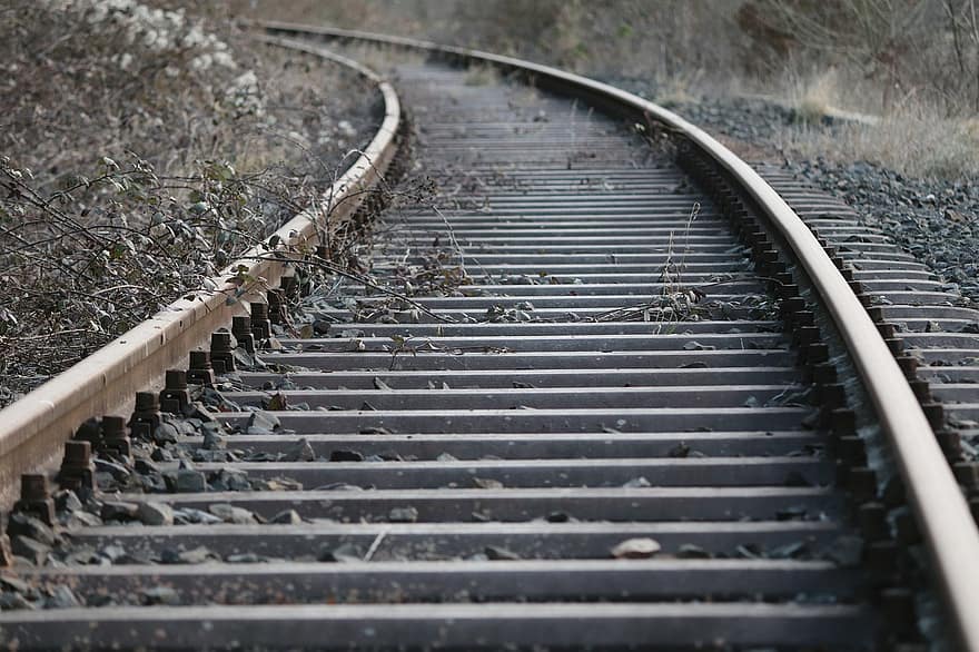 rieles, vías del tren, ferrocarril, oxidado, abandonado, cama de la pista, grava, metal, antiguo, vía férrea, sistema ferroviario