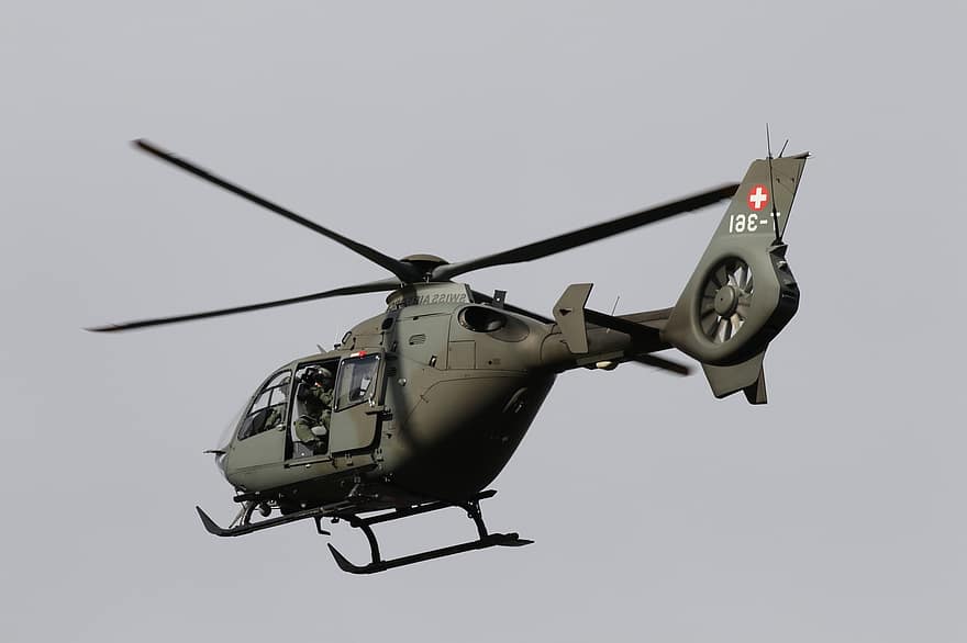 Eurocopter, T 361, vervoer-, helikopter, multipurpose, turbine, leger, luchtmacht, Zwitserland, Axalp, lucht schieten