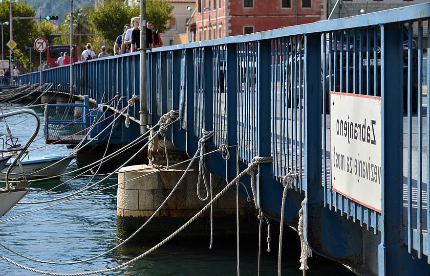 γέφυρα, προειδοποίηση, ποτάμι, μεταλλικό φράχτη, σχοινιά, δεσμευτικός, μπλε, μεσογειακός, Αδριατική θάλασσα, Πόλη του Omiš
