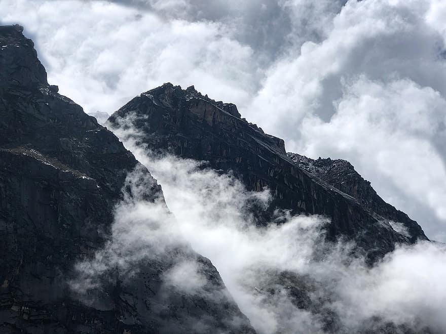 montanhas, nuvens, pico, cimeira, névoa, nebuloso, cadeia de montanhas, panorama, cênico, natureza, clima