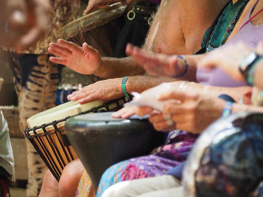 tambor, tocar bateria, dança, música, mãos, artesão, homens, culturas, mão humana, músico, mulheres