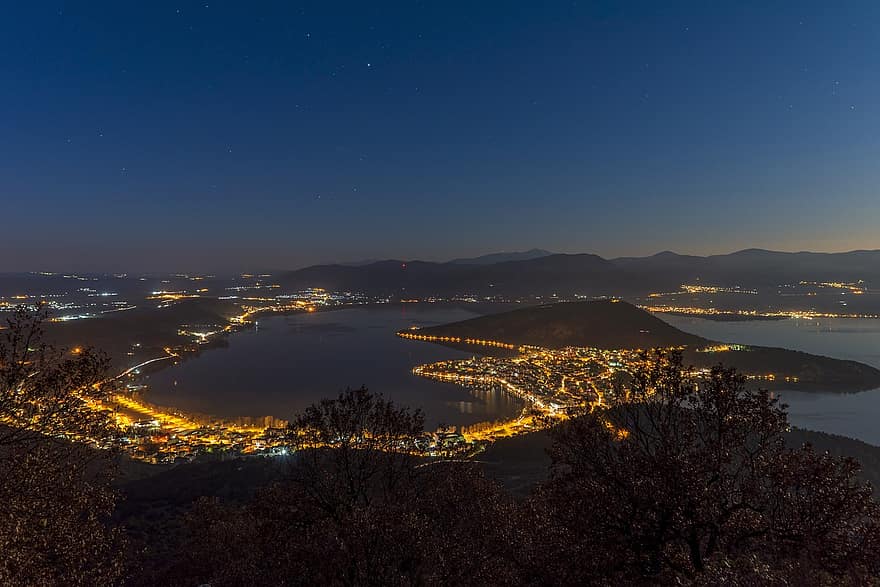 nat, Grækenland, Kastoria, ø, natlys, efterår, skumring, bjerg, vand, landskab, belyst