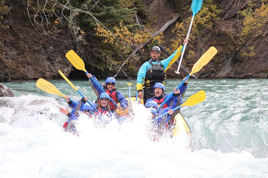 Rapids, Rafting, White Water, White Water Rafting, People, Paddles, Paddling, Torrent, Cascade, Cascading, River