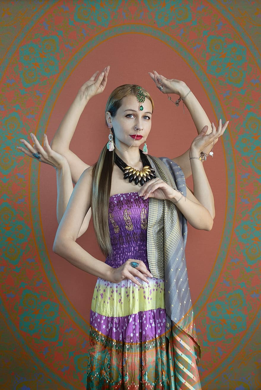 déesse, cosplay, femme, Lakshmi, Sarasvati, portrait, déité, Déesse indienne à plusieurs bras, sari, habits traditionnels, vêtements indiens