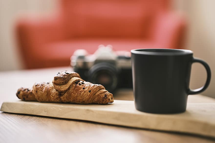 Croissant, Coffee, Breakfast, Snack
