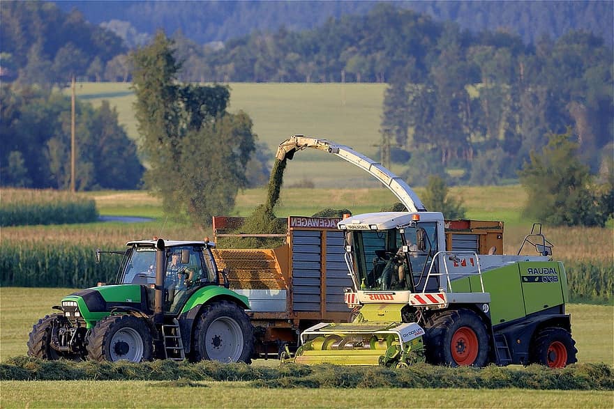 traktorius, Žemdirbystė, žemės ūkio technika