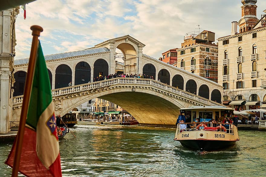 Italia, Venecia, puente de rialto, vaporetto, canal Grande, arquitectura, punto de referencia