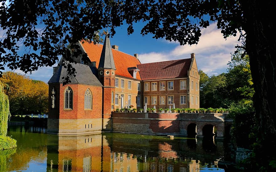 Zamek Hülshoff, zamek, havixbeck, Niemcy, Münsterland, punkt orientacyjny, historyczny, jezioro, burg hülshoff, fosa, budynek