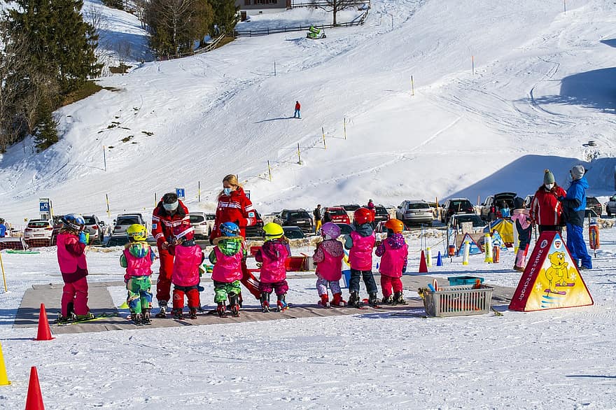 stå på ski, leksjoner, vinter, snø, barn, rekreasjon, trær, snøfonn, Alpene, Brunni, kanton av schwyz