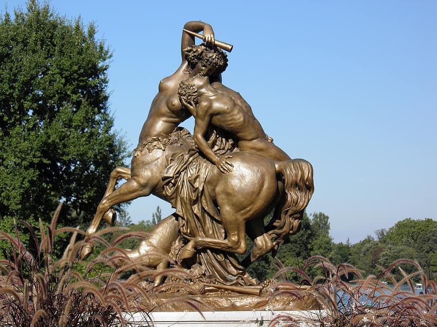 parc tête d'or, lyon, France, statue