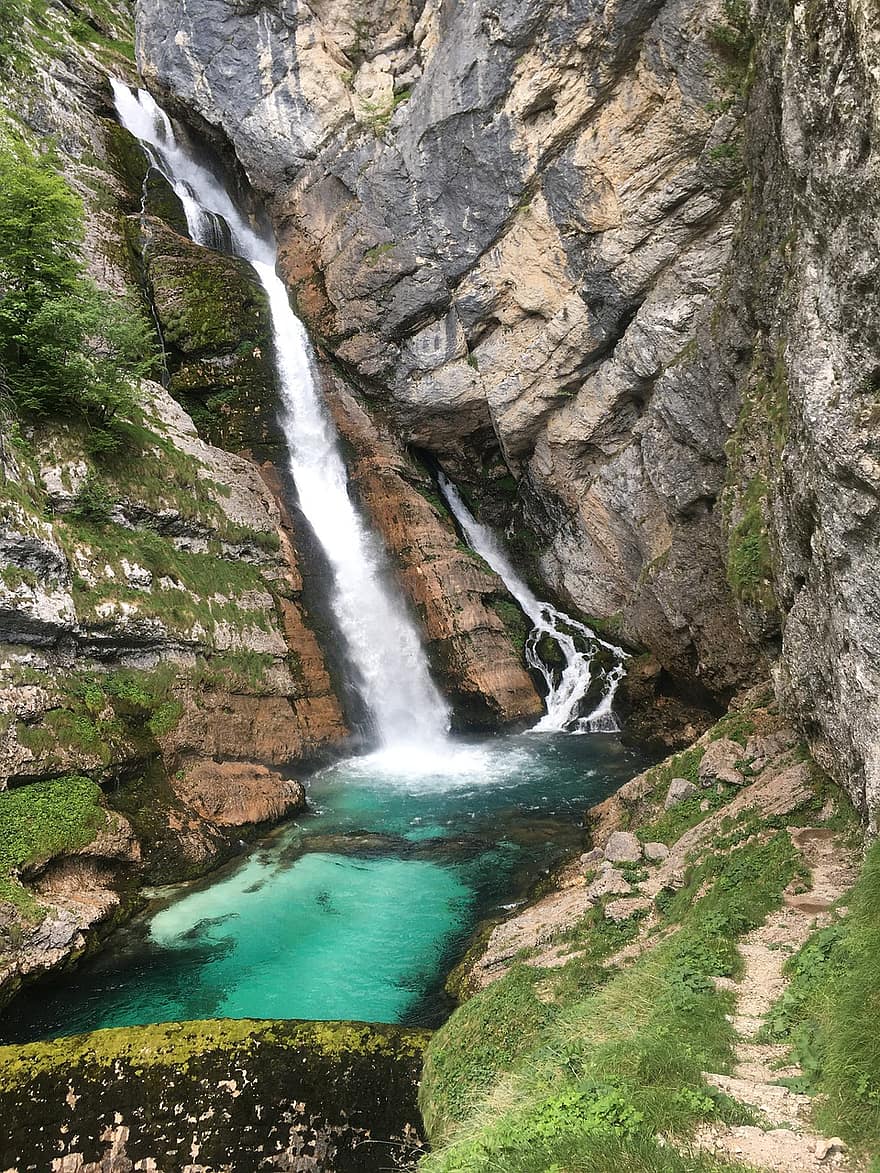 Cascade de Savica, cascade, la nature, des chutes, courant, rivière, roches, falaise, Montagne, la slovénie