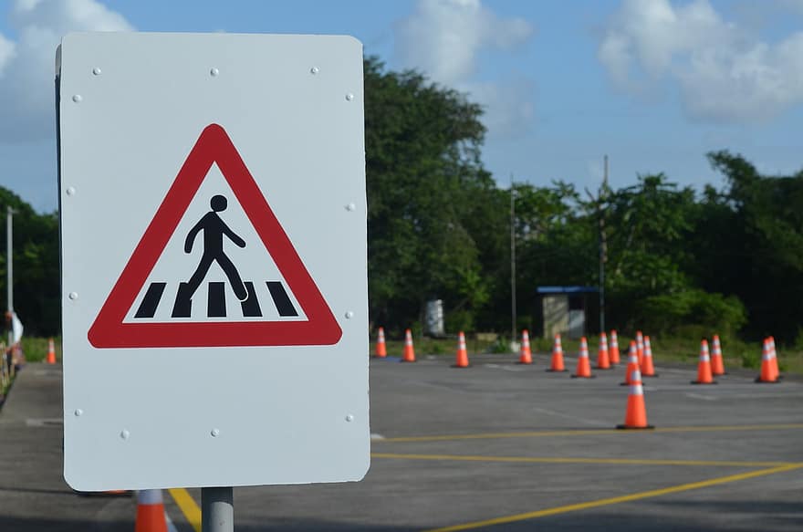 Pedestrian Crossing Sign, Traffic Sign, Road, Driving School, Road Track, Pedestrian, Road Sign, Safety, Test Track, sign, traffic