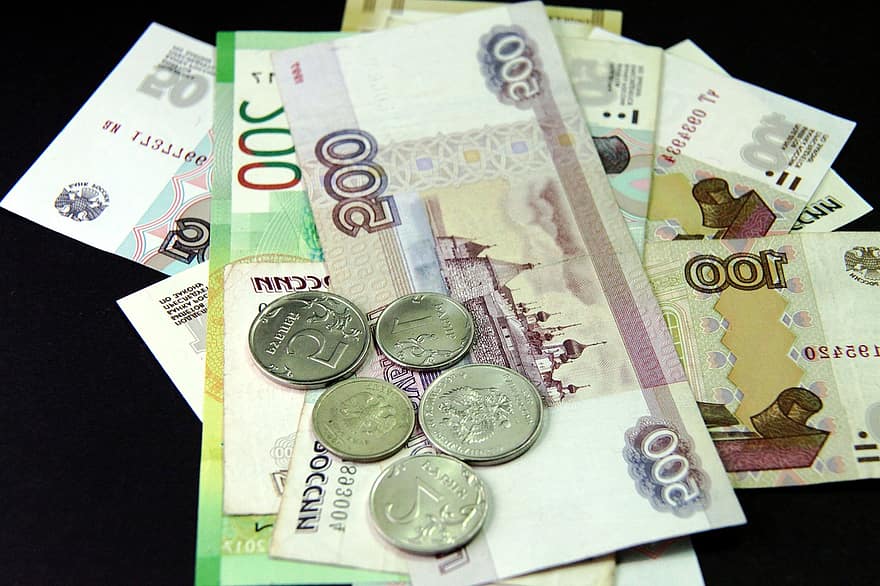 Rusija, valiuta, grynieji pinigai, pinigų, rublis, infliacija, kaina, Sankcija, putinas, Pinigų Sistema, finansuoti
