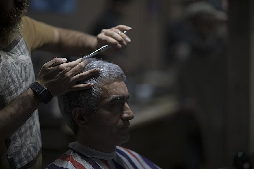 tukang potong rambut, potong rambut, pekerjaan, kerja, pendudukan, bisnis, Iran, laki-laki