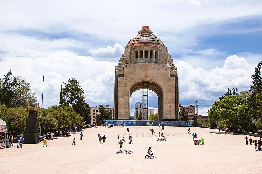 Monumento, mausoleo, arquitectura, revolución mejicana, turismo, revolución