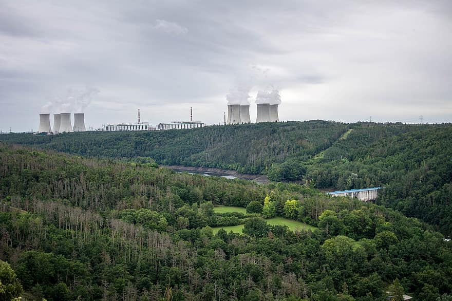 Repubblica Ceca, foresta, vista, nucleare, centrale elettrica, cielo, nuvole, Fumo