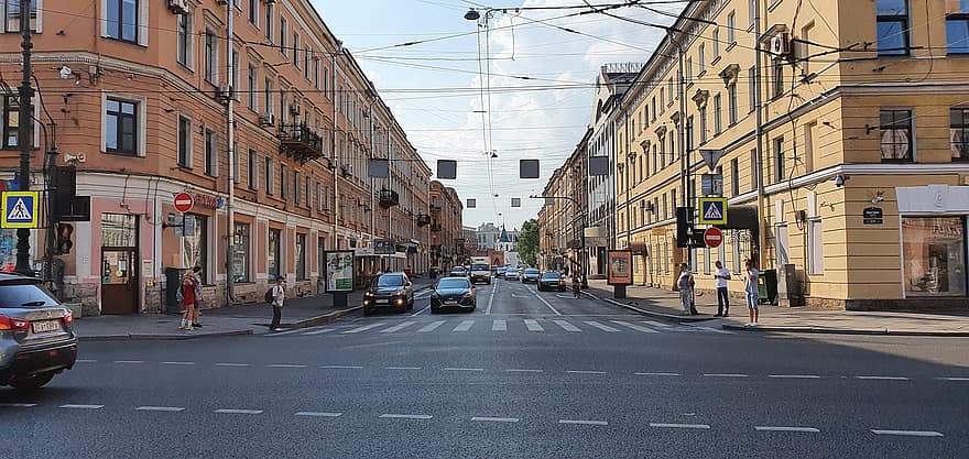 Szentpétervár, város, utca, tájkép, Oroszország, autó, építészet, városi élet, forgalom, épület külső, épített szerkezet