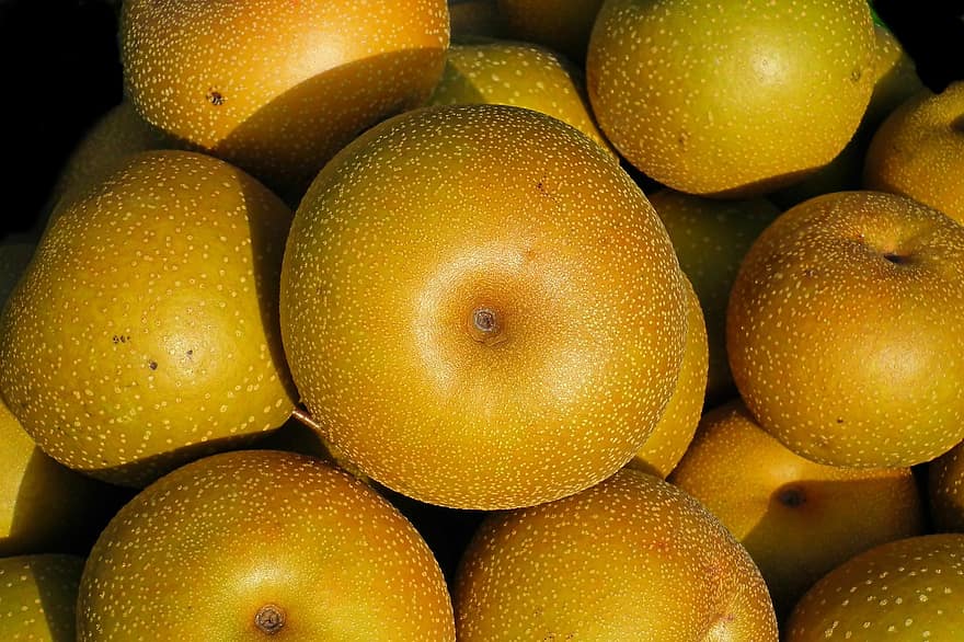 Pear, Fruit, Mature, Gold, Vitamins, Nature