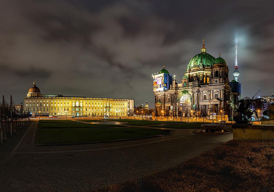 berlin katedral, bygninger, nat, humboldt forum, tv tårn, lys, dome, milepæl, historisk, firkant, by-
