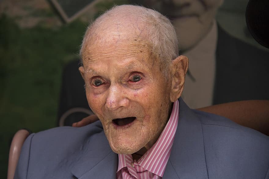 Juan Vicente Perez, uomo anziano, L'uomo più vecchio del mondo, record mondiale di guinness, Venezuela, uomo venezuelano, vecchio uomo, uomini, adulto senior, adulto, una persona