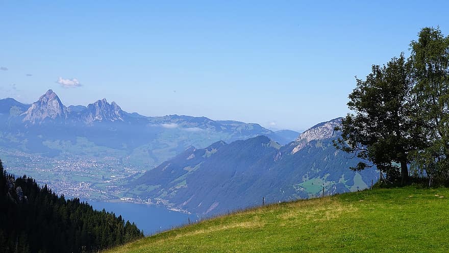 Berge, Wiesen, See, Panorama, Landschaft