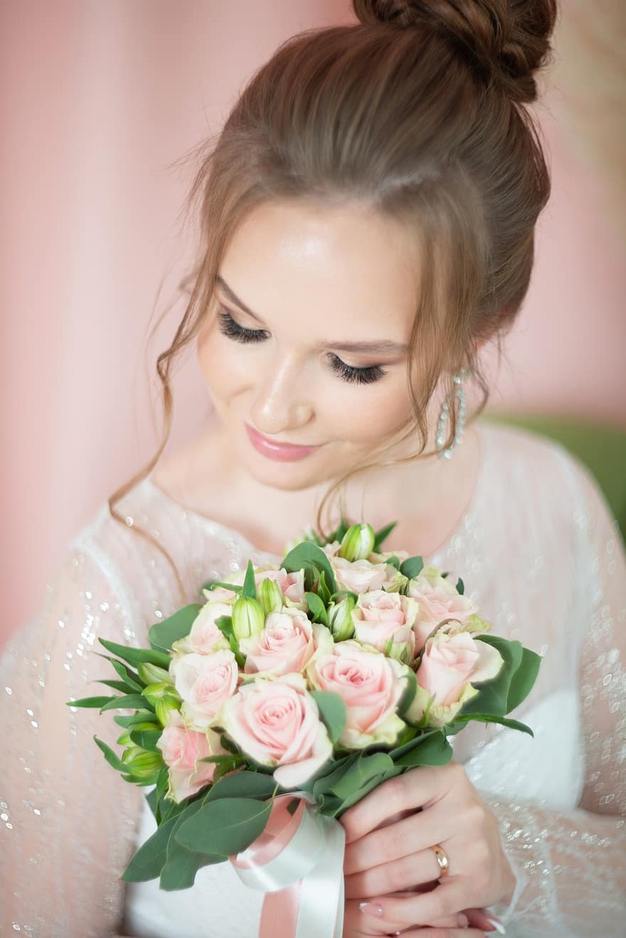wedding, bride, bouquet, women, adult, smiling, flower, beauty, one person, romance, happiness
