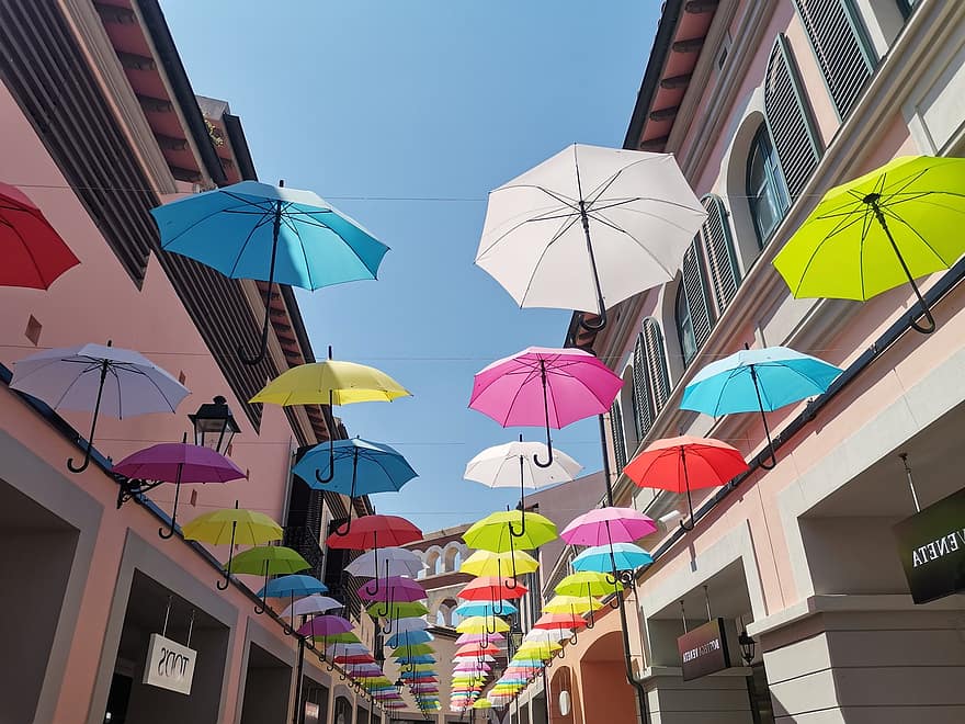 град, чадъри, украса, чадър, дъжд, многоцветни, син, метеорологично време, лято, жълт, външна сграда