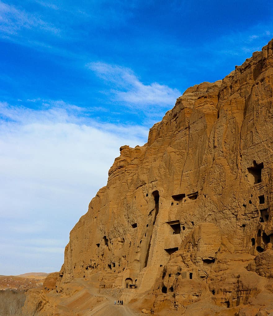 Montañas de Bamiyán, montañas, Valle de Bamiyán, Bamiyán, Afganistán, cuevas budistas, Provincia de Bamiyán