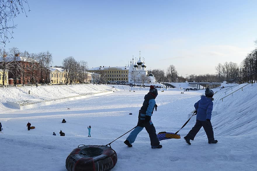 winter, het schaatsen, seizoen, buitenshuis, sneeuw, kinderen, Yaroslavl, ijs-, mannen, sport, schaatsen