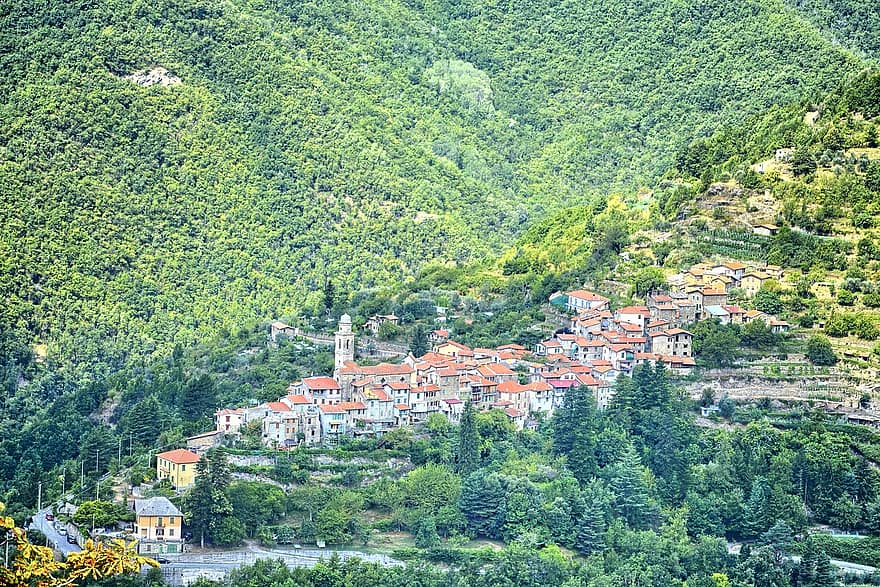 Stadt, Dorf, Landschaft, Reise, Erkundung, Ligurien, triora, gianluca, Berg, die Architektur, ländliche Szene, Sommer-